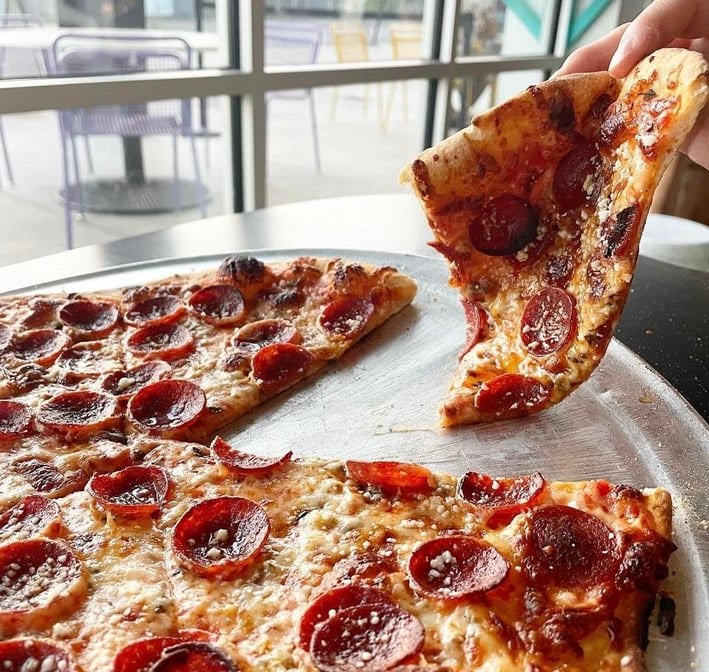 Little Bettie Pizza & Snacks by null