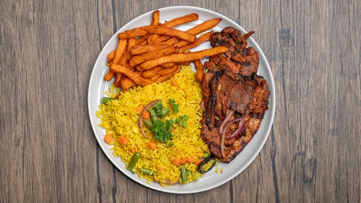 Rakachaka Grill Y Más by null