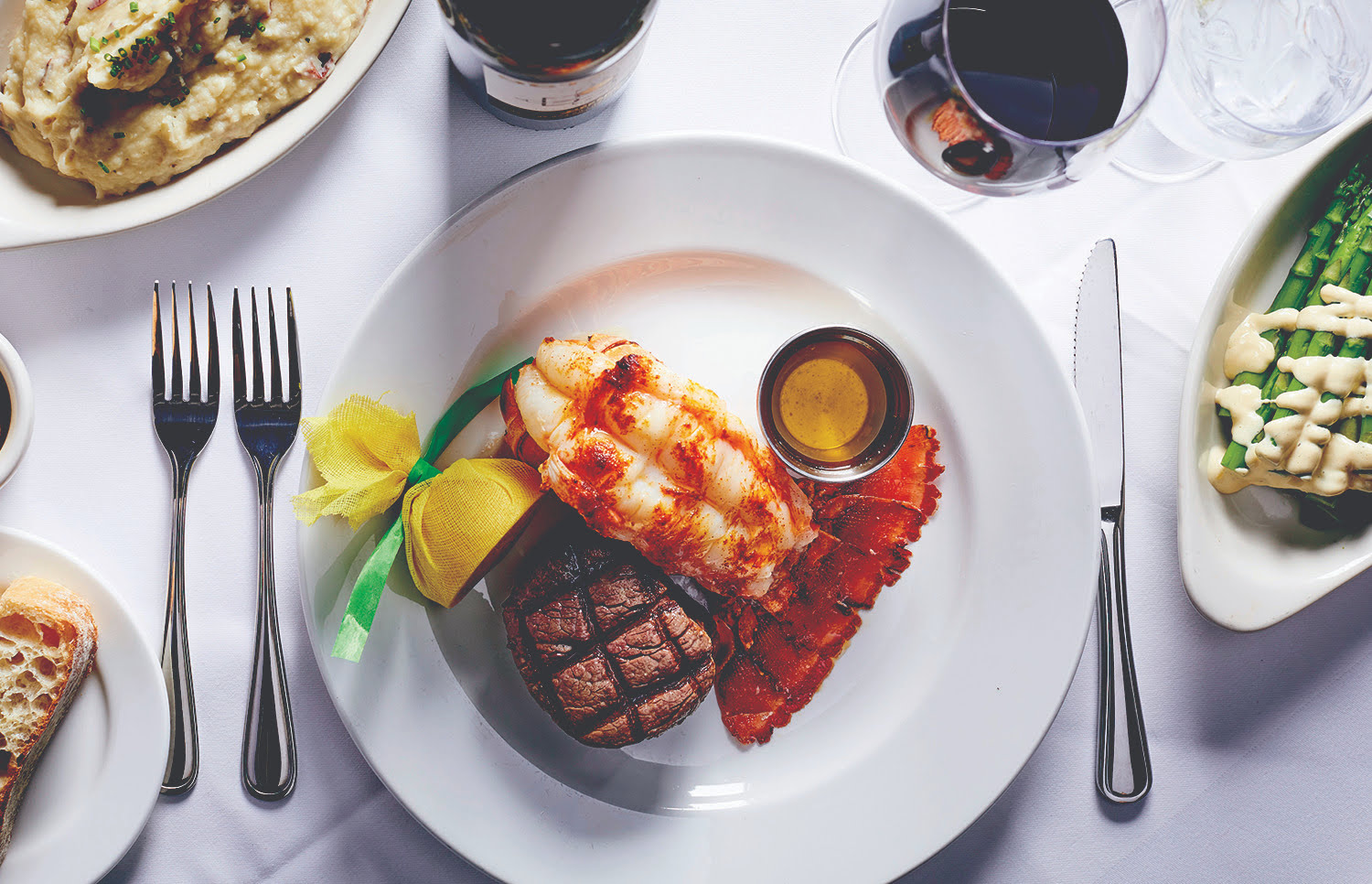 Bookbinder's Seafood & Steakhouse by null