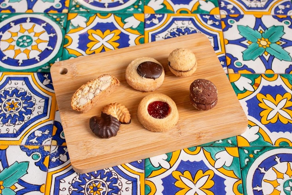 Castanea Sicilian Cafe Venice Beach by null