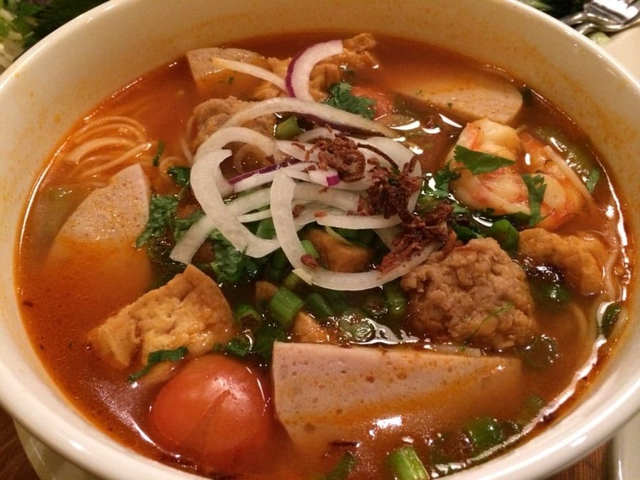 Tin at 180 Spear St by null