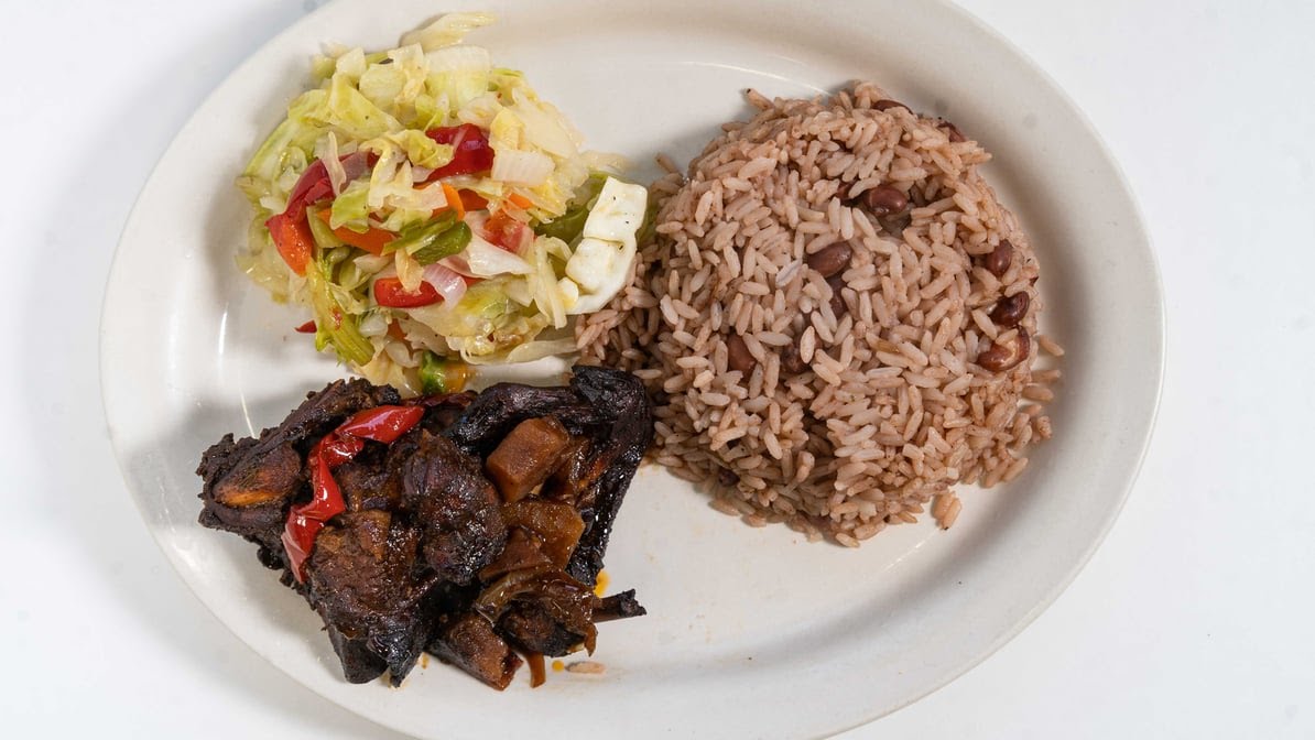 St. Bess Jerk by null