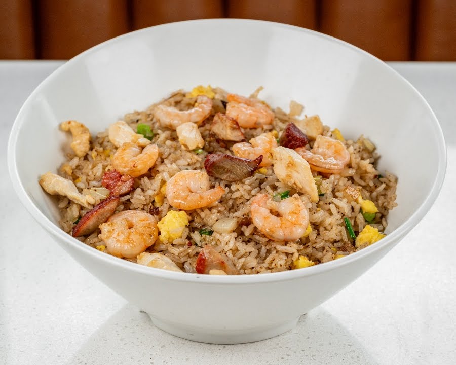 eM Que Viet Restaurant and Bar by null