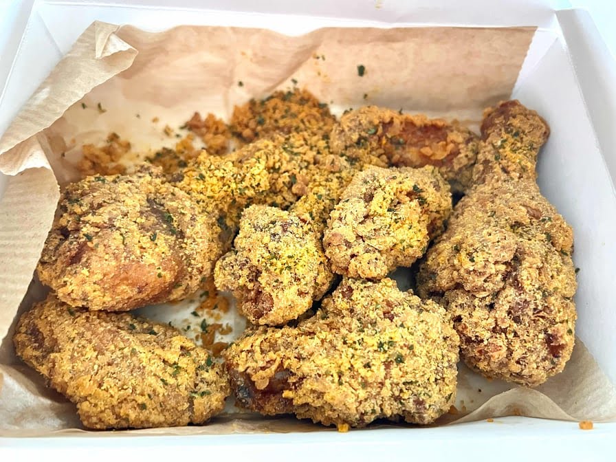 Don Chicken Manhattan / 돈치킨 맨해튼 by null