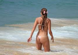 Ugotitflauntit bikini girls jpg x Bikini candid beach