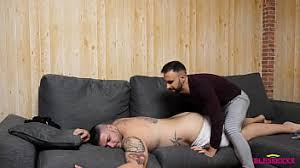 Un masaje con final de lo feliz superporn jpg x Masajes con final