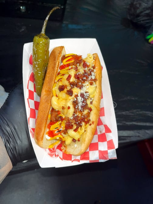 BRICK'S BAR & LALO'S by null