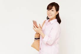 主婦　|主婦・ママへの効果的なプロモーション手法とは？5つの手法と特徴を紹介｜お役立ちコラム｜ママ・主婦ターゲティング広告-らくらく連絡網