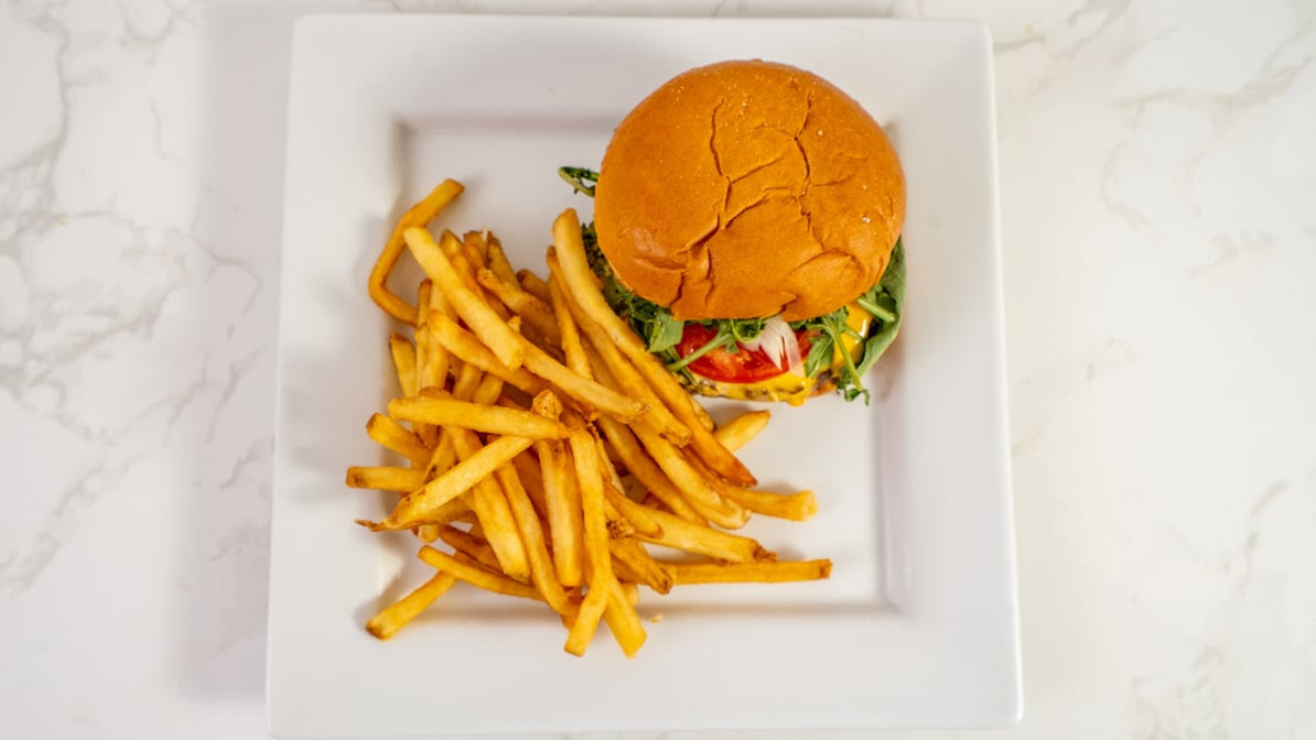 Jay Jay's Bistro by null