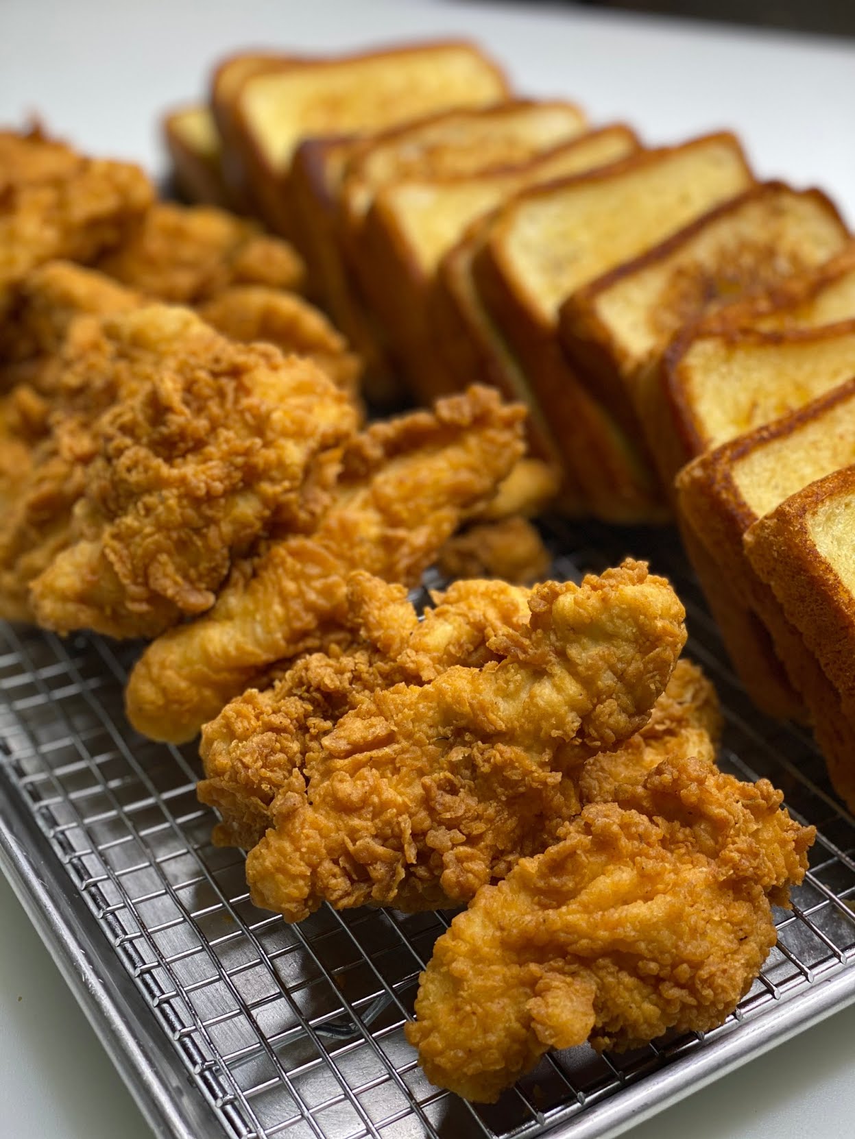 Big Dean's Hot Chicken by null