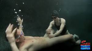 Underwater sex jpg x Underwater sex