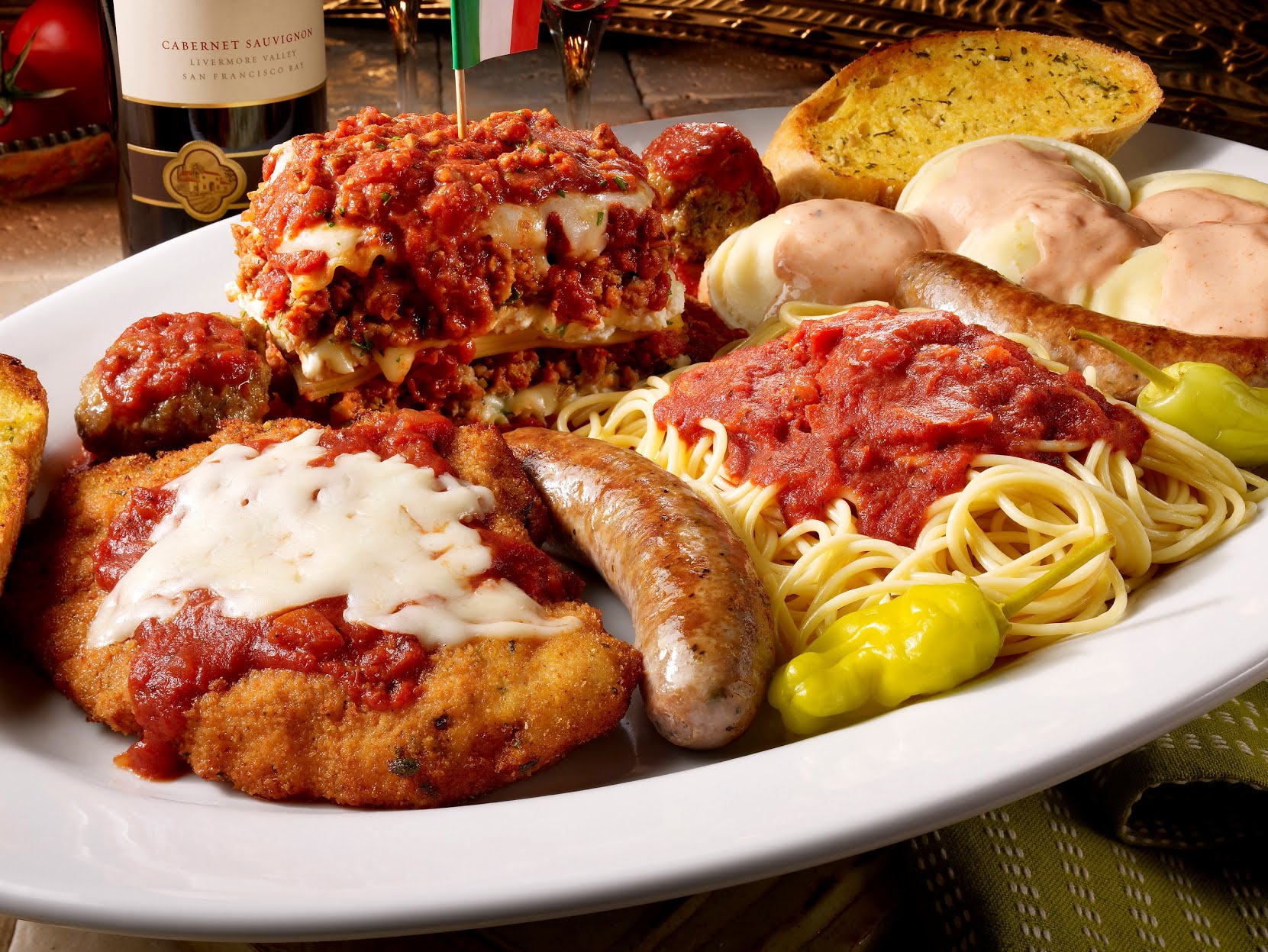 Spaghetti Warehouse Syracuse by null