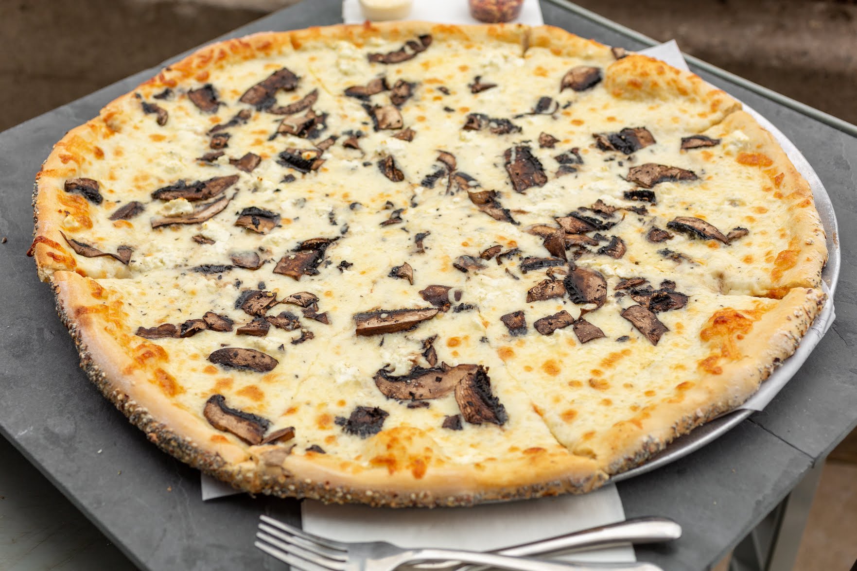 Abbot's Pizza Company by null
