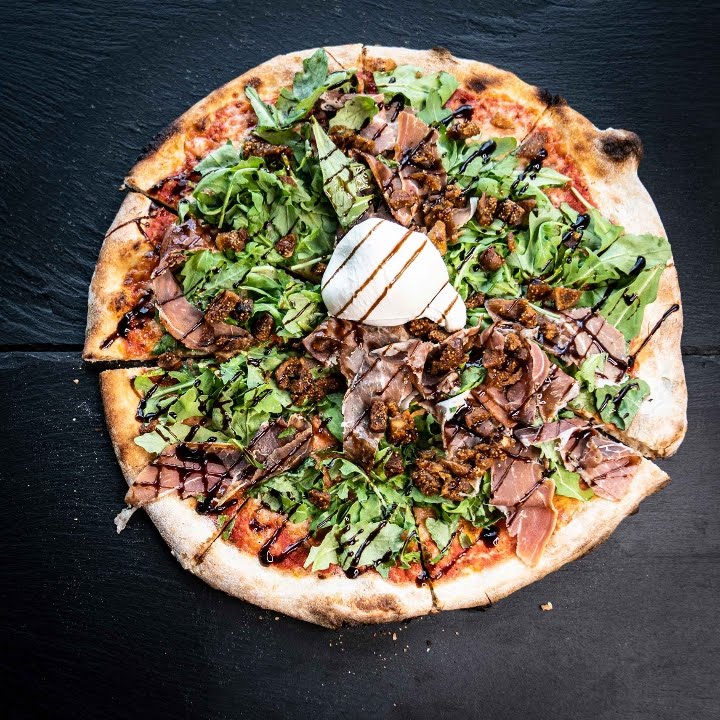 La Pizza 1789 by null