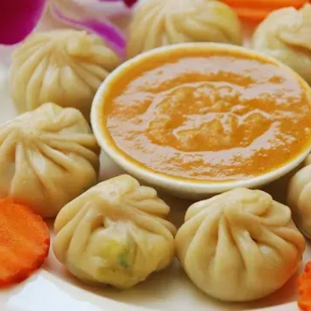 Everest Momo & Kabab by null