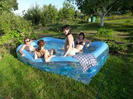 rajce.idnes pool|V bazénu-léto 2010 – ldp – album na Rajčeti