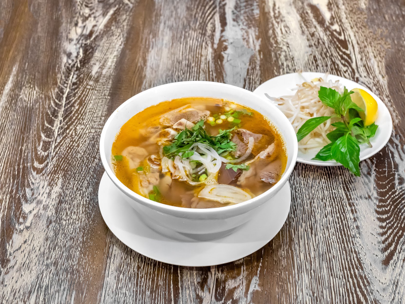 Kitchen Cô Út by null