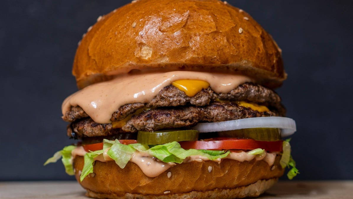 The Streamliner Lounge by null