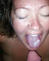 Cum on her tongue jpg x Cum on her tongue