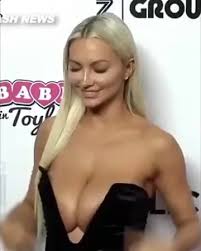 Calum best dating playboy model jpg x Lindsey pelas