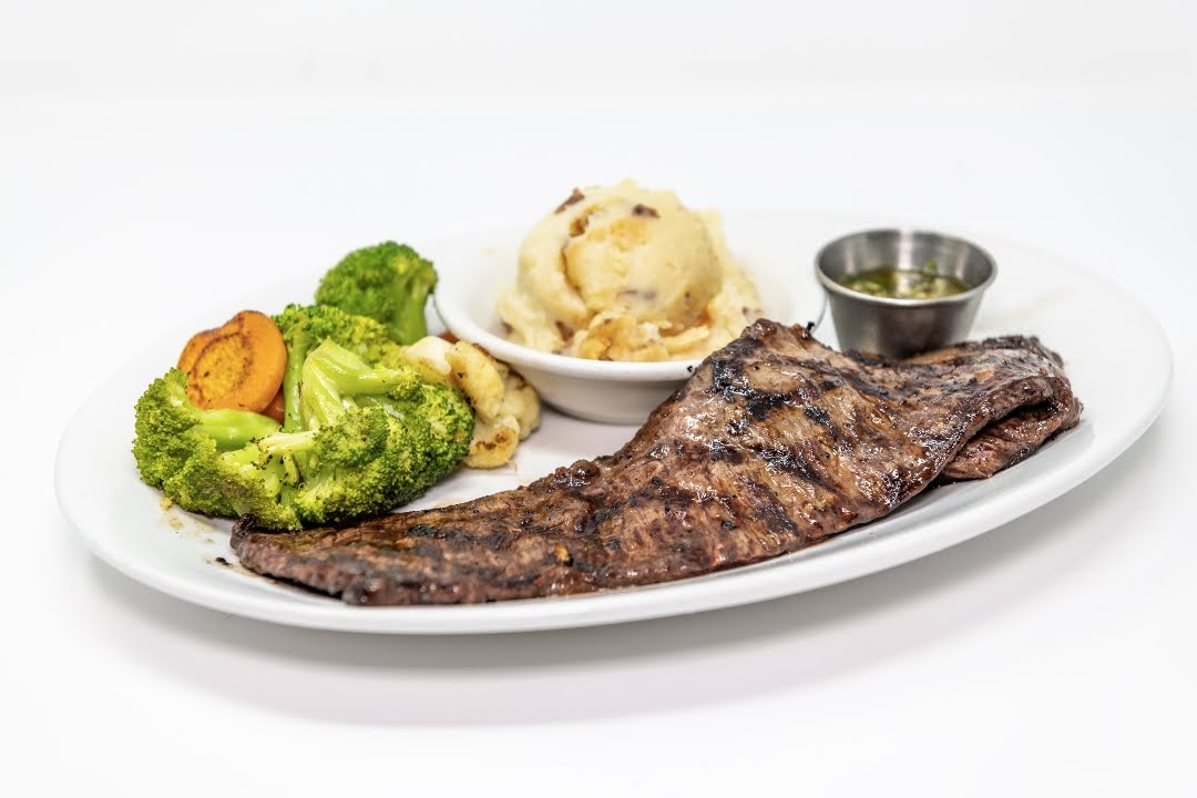 Norman's Tavern by null