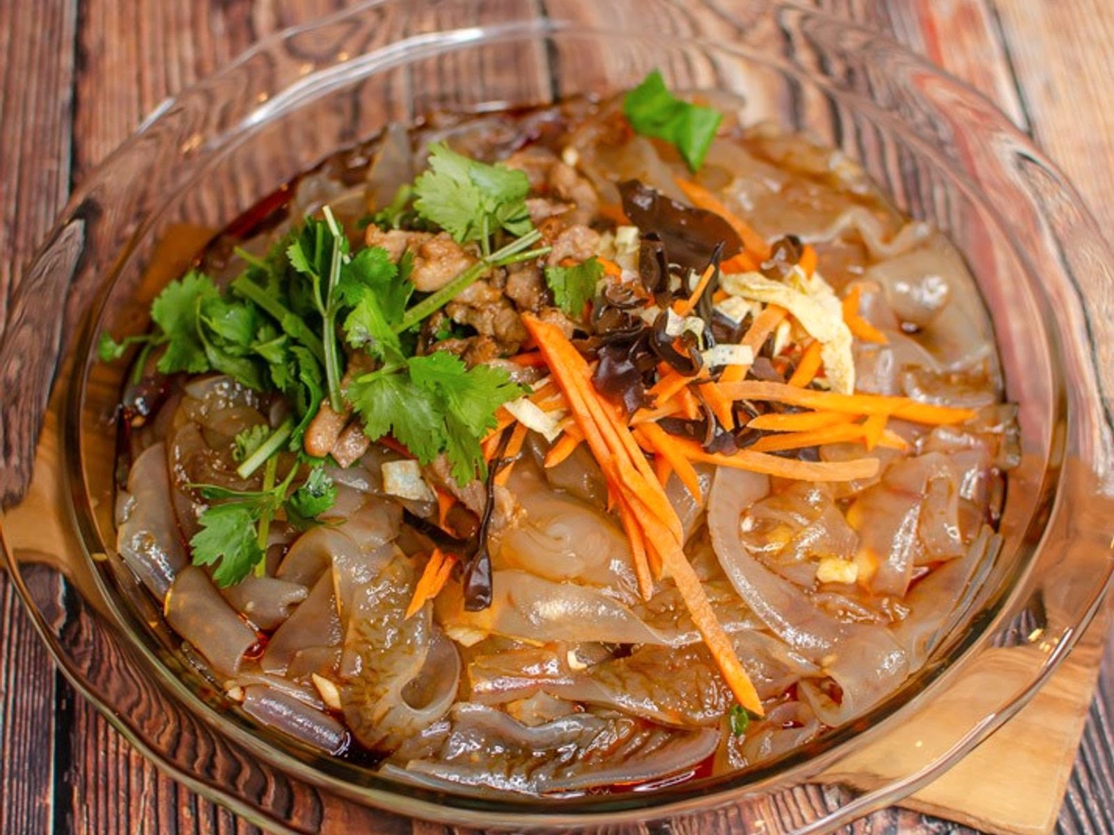 Uncle Zhang Chinese Cuisine (南来北往) by null