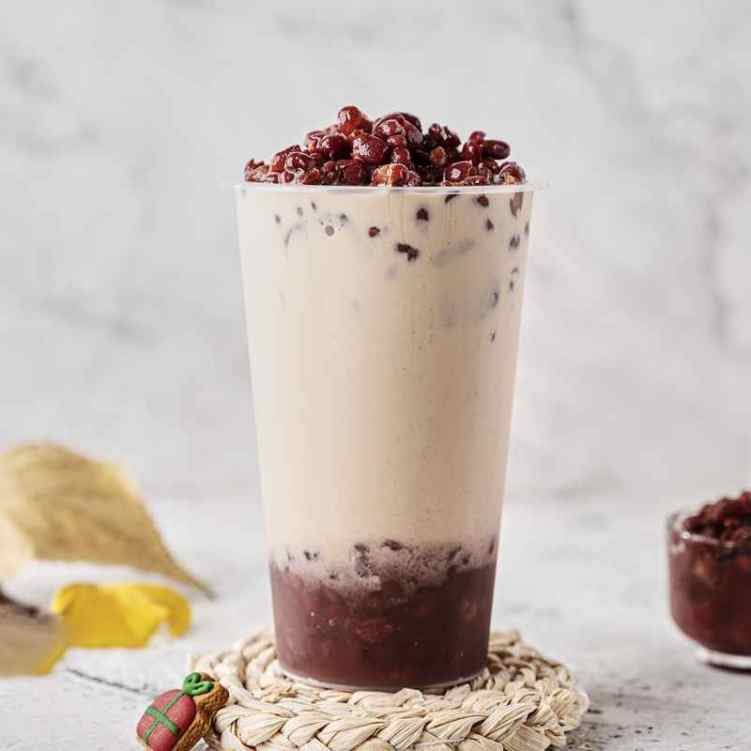The Whale Tea & Fiore Gelato by null