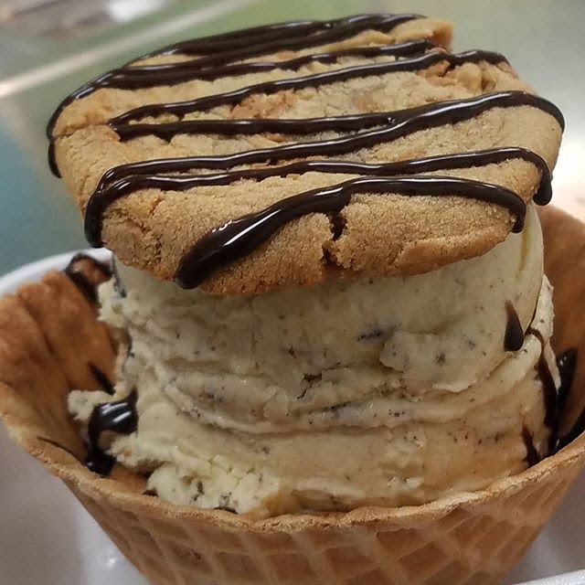 Jamz Creamery by null