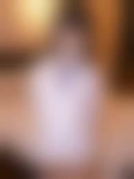 由良かな|由良かな写真集『ゆらり、おさんぽ。』発売記念 由良かなさんサイン会（神保町） | 【書泉】神保町/秋葉原の書店