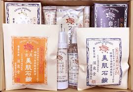 arin fakes|NAFDAC bursts makeshift factory in Oke Arin market, Lagos Island, where fake  alcoholic beverages are being produced, seize fake products worth N180m  NAFDAC has raided a makeshift factory in Oke Arin market,