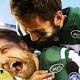 Eric Decker backs Ryan Fitzpatrick, 'surprised' Jets drafted QB 