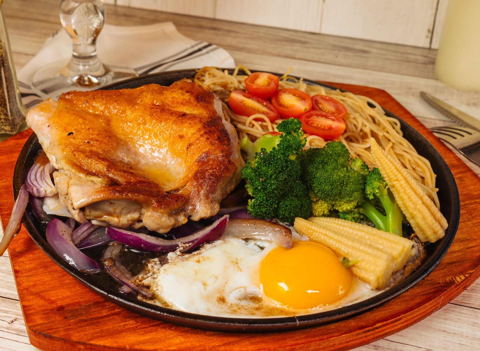 Imperial kitchen and bar by null