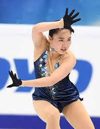 女子フィギュアスケート　エロ衣装|本田望結&真凜姉妹、黒の小悪魔衣装でファン魅了！セクシー&かわいい華麗な演技を披露 『プリンスアイスワールド2022-2023 in  YOKOHAMA』 - YouTube