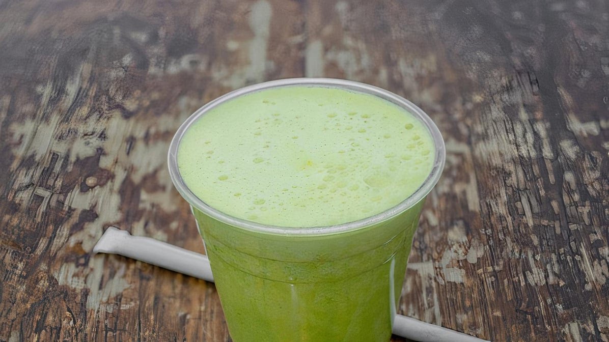 Veggies Natural juice bar and cafe by null