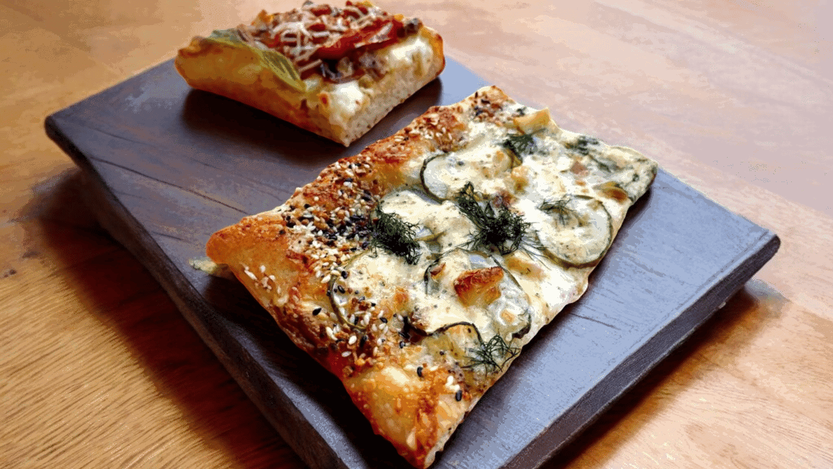 TNT Pizza by null