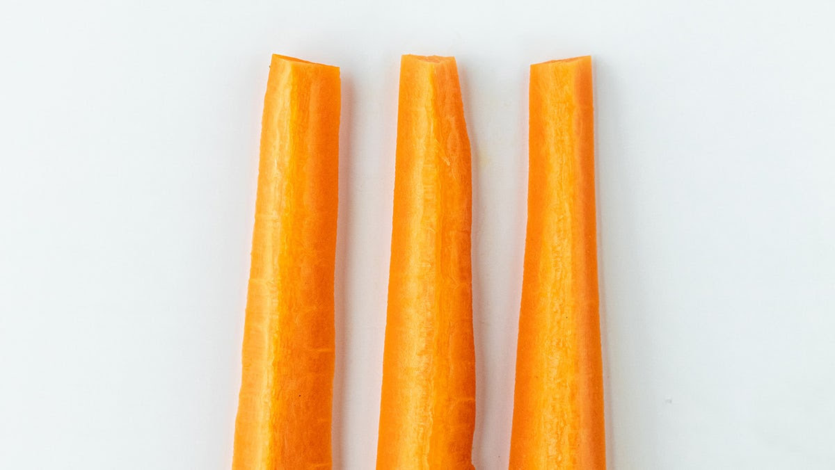 Roosters Run by null