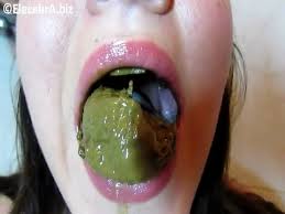 Teen in self eating pussy and drink her own cum jpg x Girl eats her own