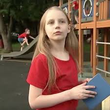 11-летняя нагая девочка|Алисе Тепляковой 10 лет: что сейчас с чудо-девочкой, которая год назад  успешно сдала ЕГЭ и поступила в МГУ - KP.RU