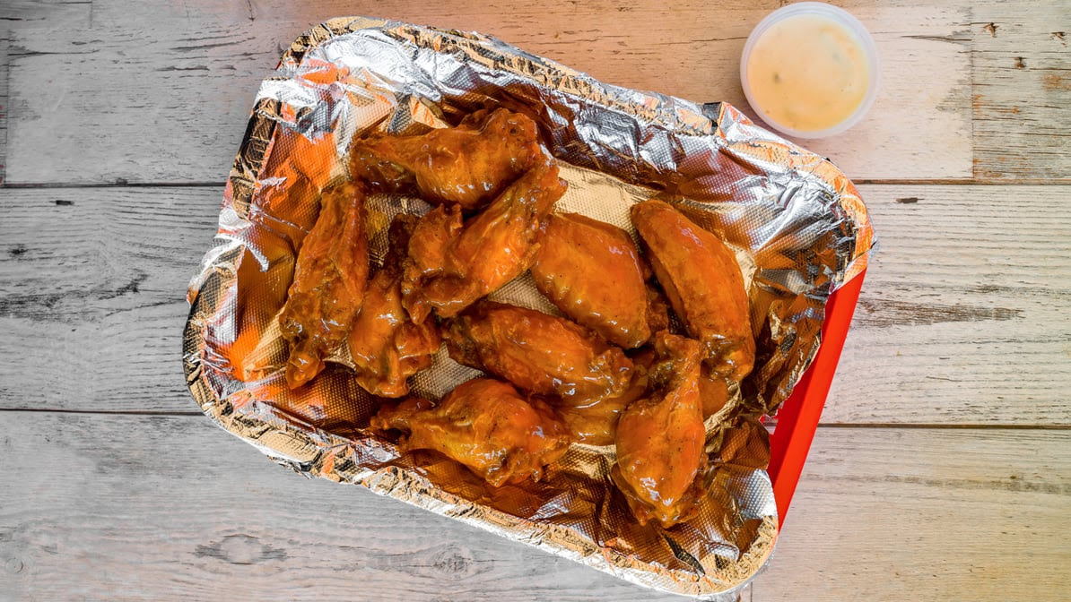 Dream Wings Patio & Food Truck by null