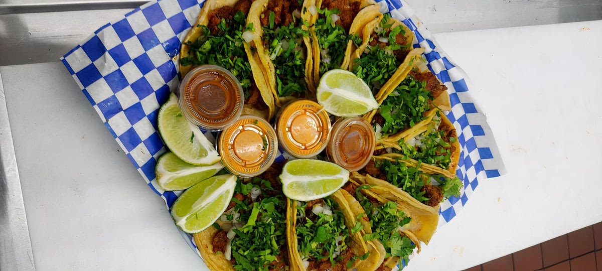 Ricky's Tacos by null