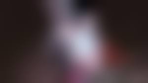 人妻乱交投稿|BBAの癖に貪欲…何本ものチンポを同時に求めるおばさんの乱交セックス画像