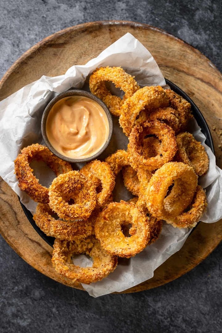 Village Hall Bar & Grill by null