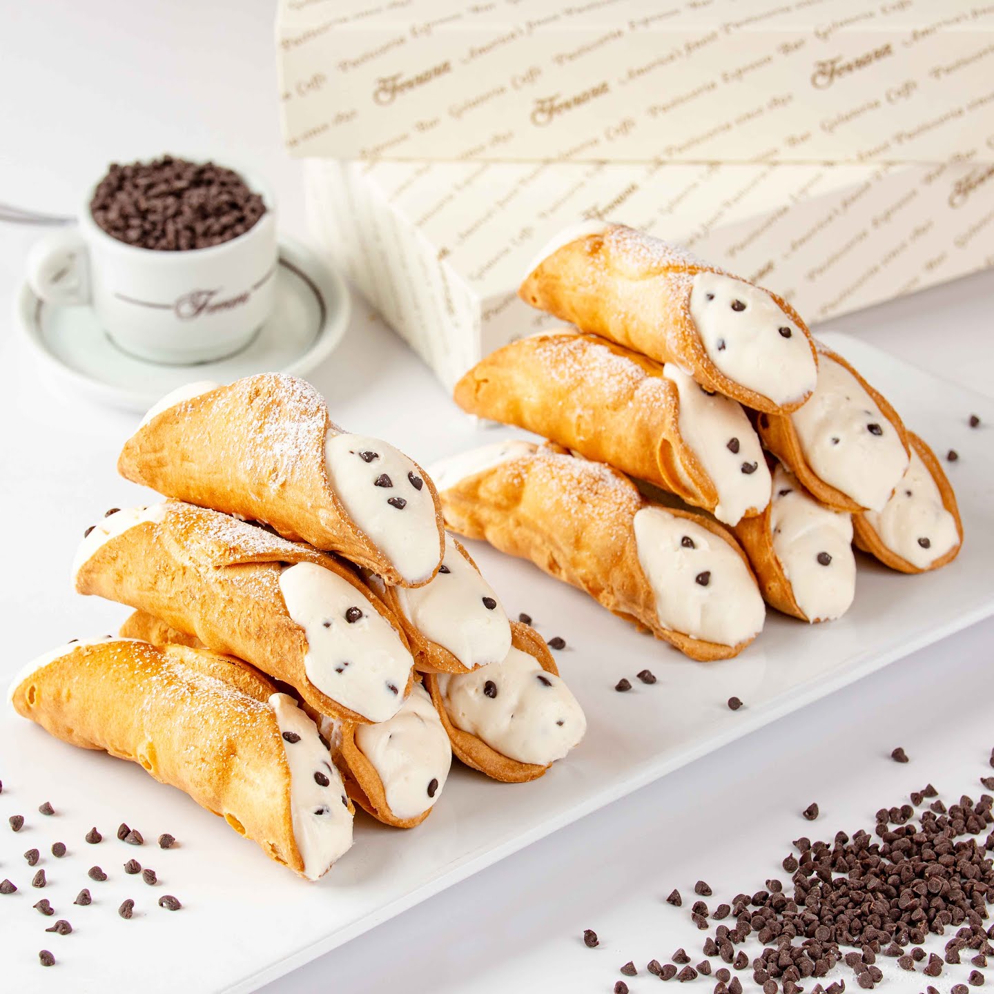 Ferrara Bakery & Cafe by null