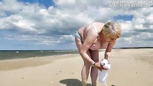 Easaatbaaaaaa nomjecojbwtn jpg x Naked on the beach