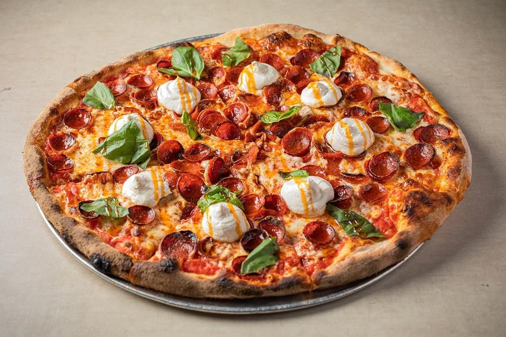 Pizza Lobo by null