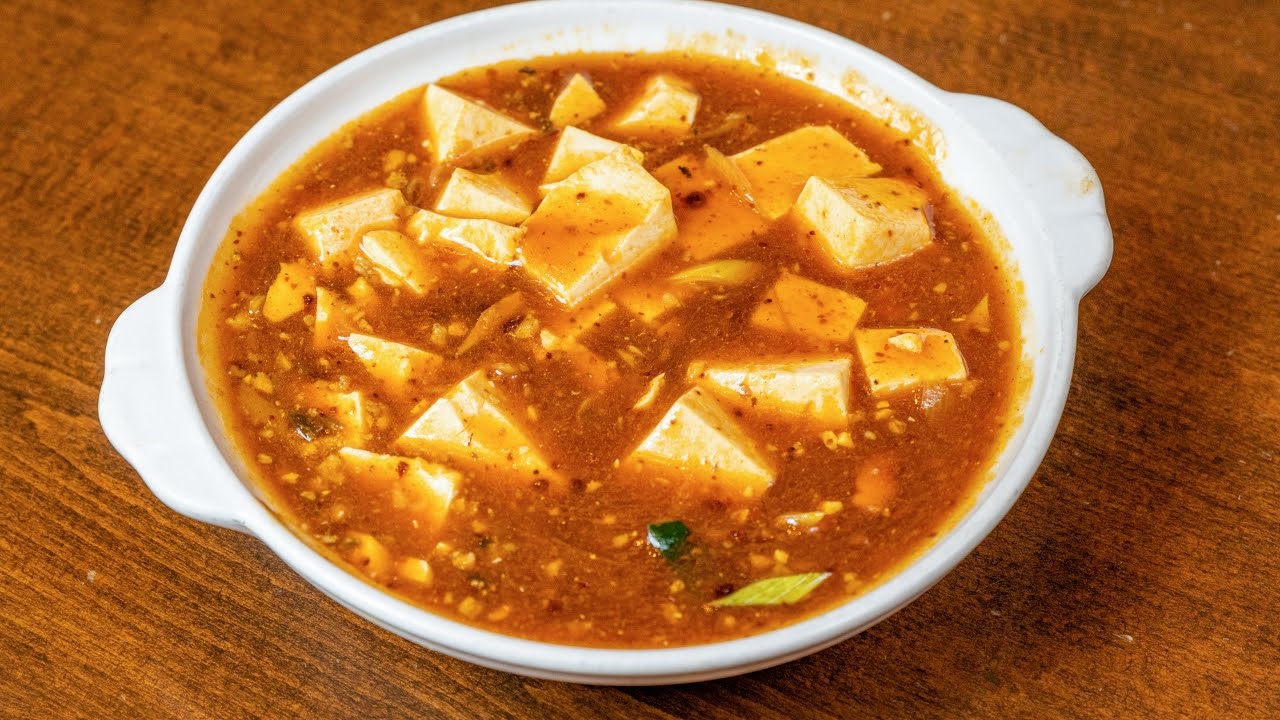 Han Dynasty Upper West Side by null