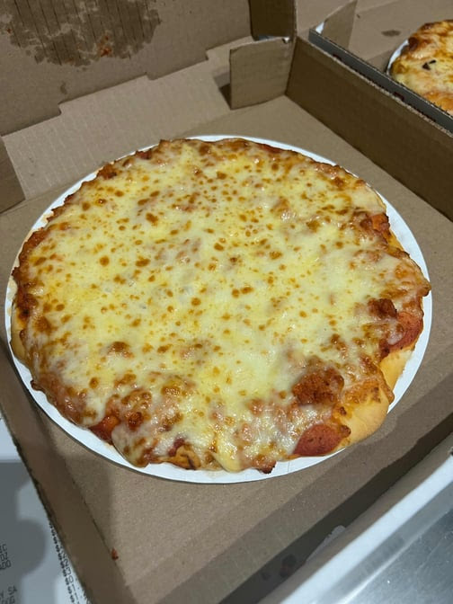 Rey's Pizza by null