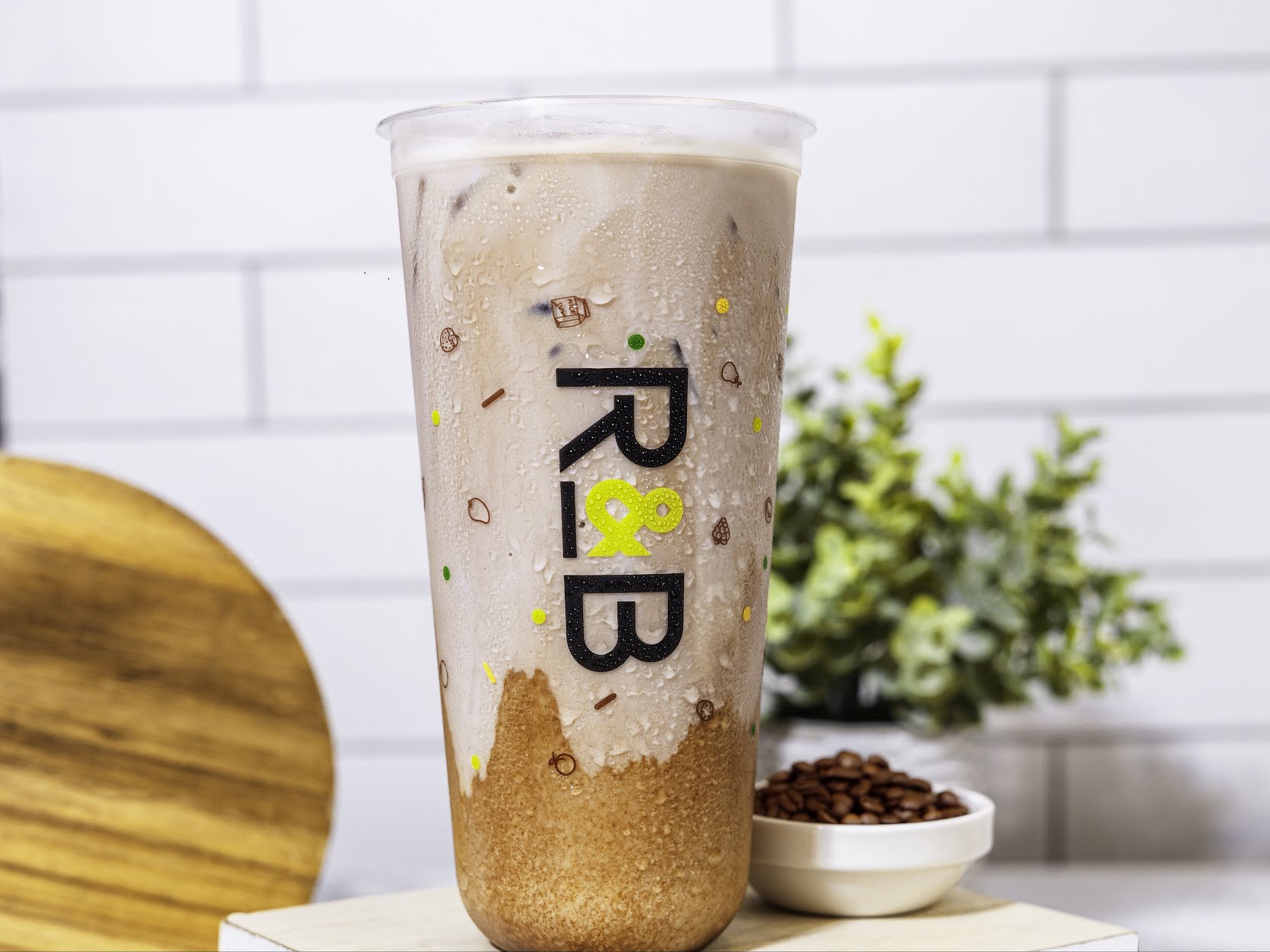 R&B Tea Corona by null