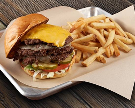 Brick House Tavern + Tap by null