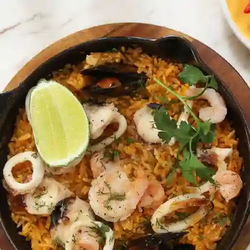 Central Cevicheria by null